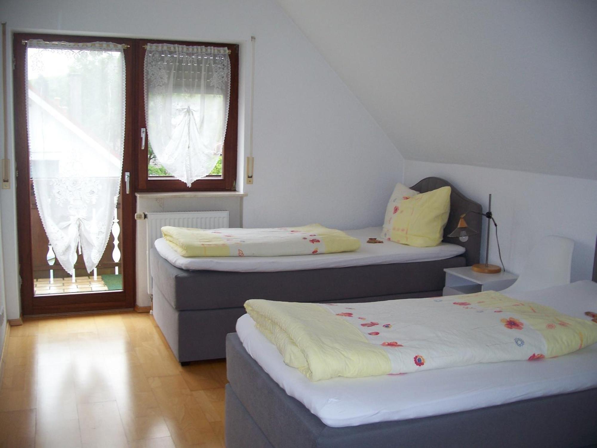 Ferienwohnung Serr Lauf 外观 照片