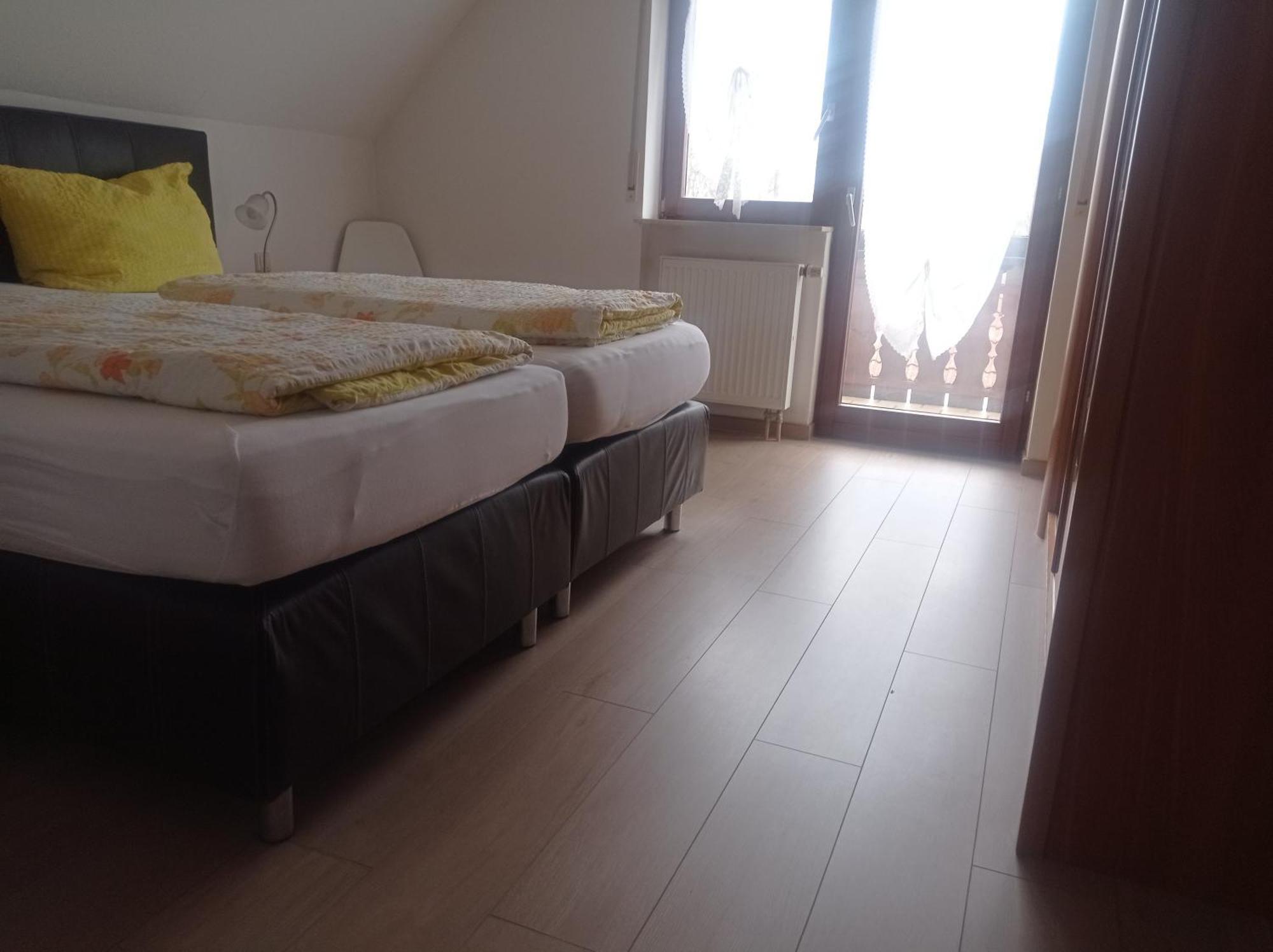 Ferienwohnung Serr Lauf 外观 照片